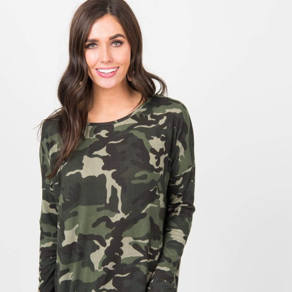 Agnes & Dora™ Urban Pullover Camo